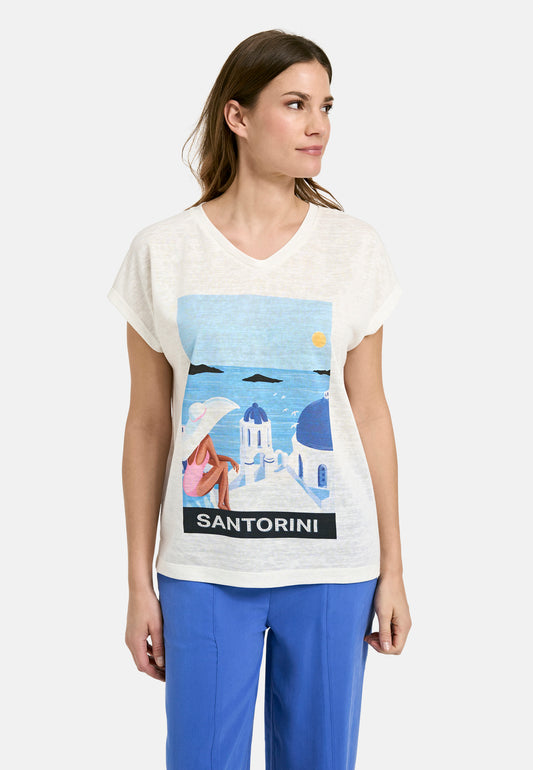 Shirt w oversized shoulder + roundneck and Artwork