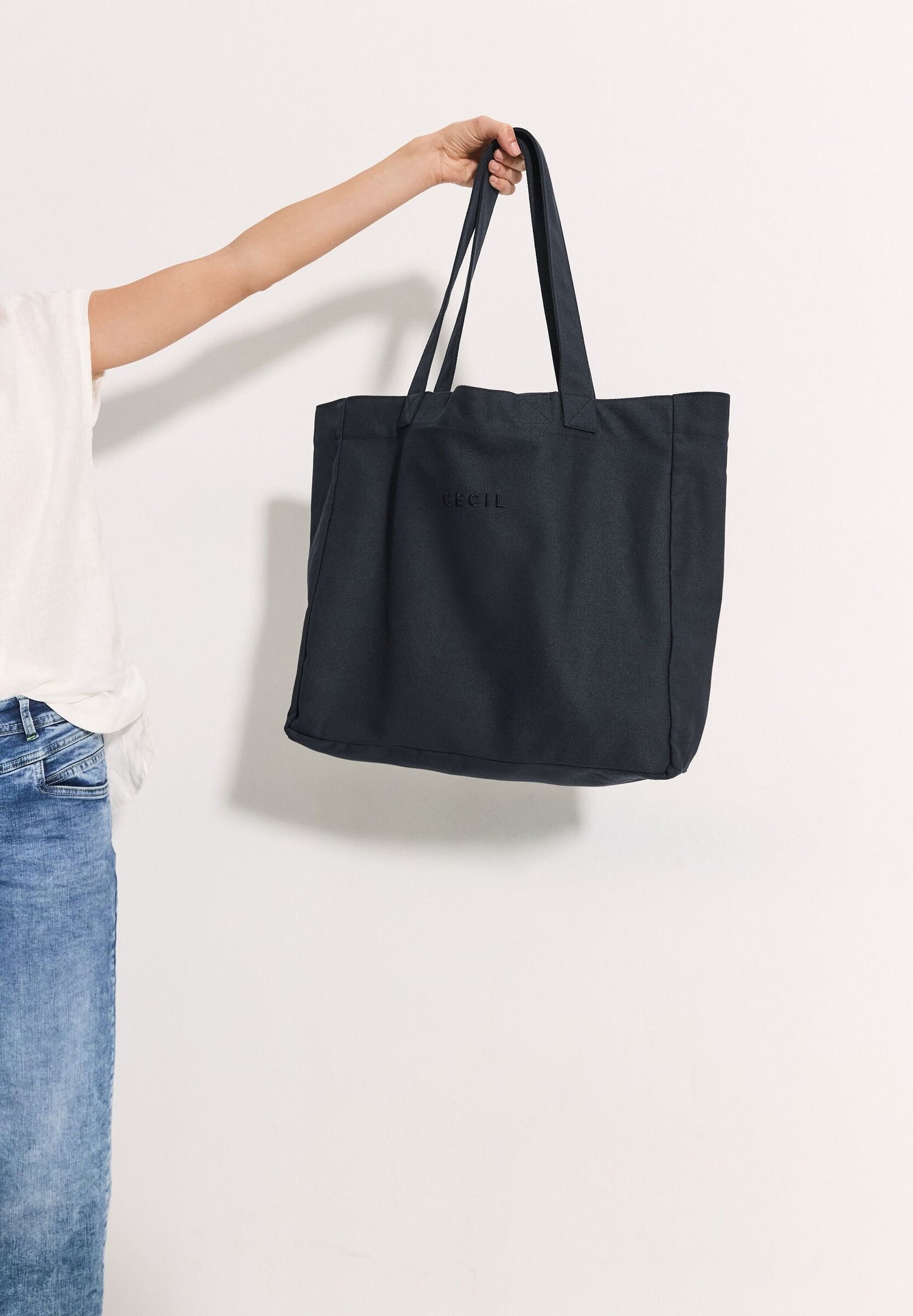 Canvas Shopper