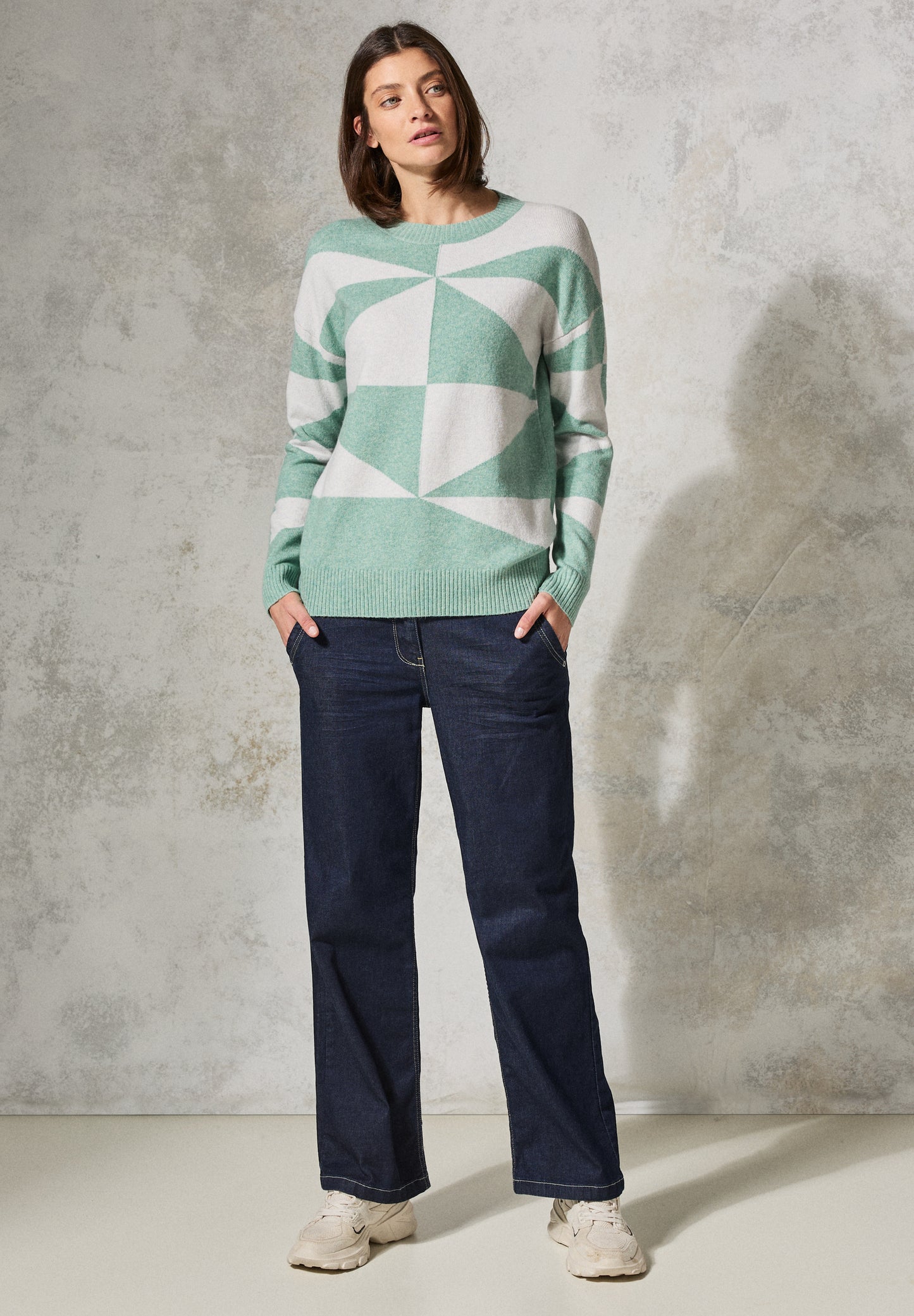 Gemusterter Pullover